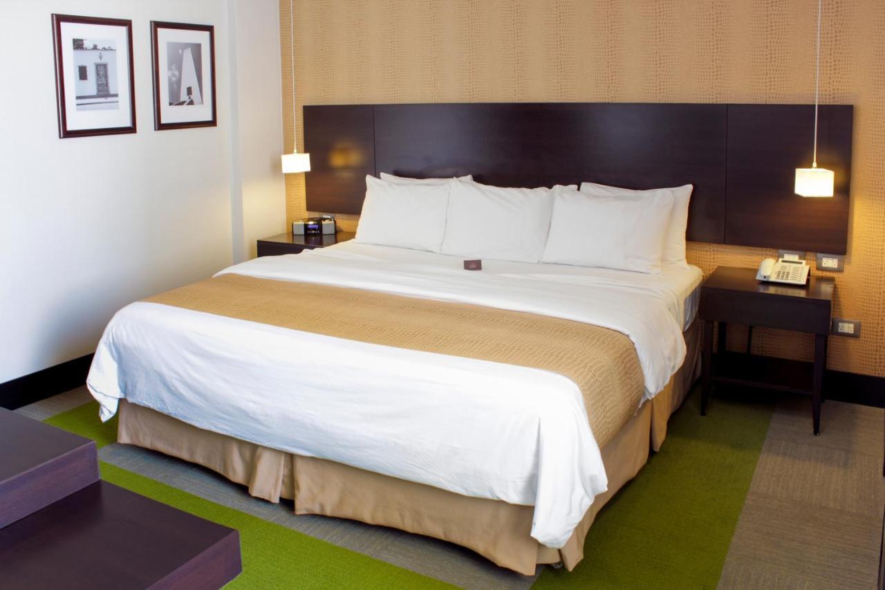 Hotel Trinitarias Suites Barquisimeto エクステリア 写真