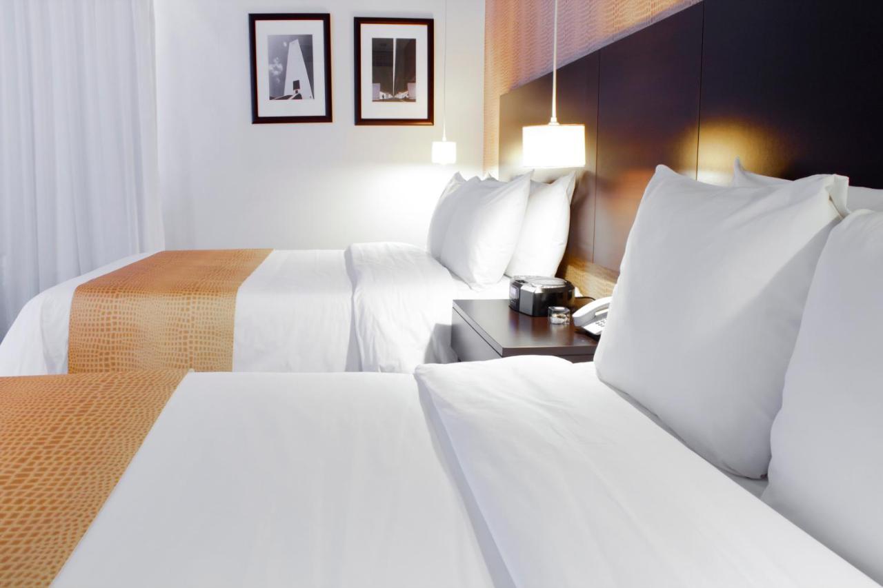 Hotel Trinitarias Suites Barquisimeto エクステリア 写真